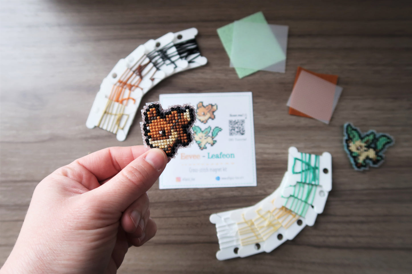 Eevee and Leafeon from Pokemon - Cross stitch magnet kit