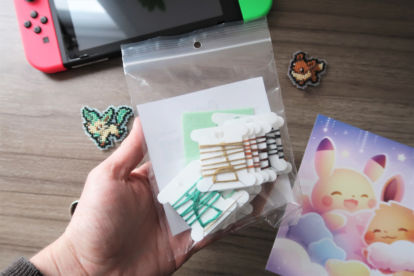 Eevee and Leafeon from Pokemon - Cross stitch magnet kit
