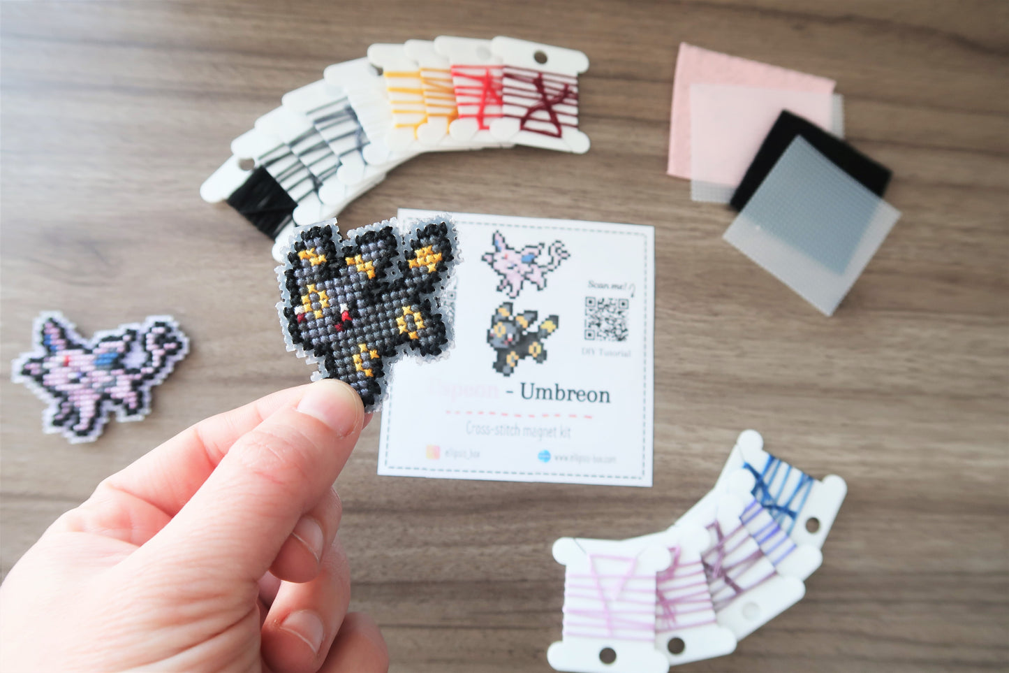 Espeon and Umbreon from Pokemon - Cross stitch magnet kit
