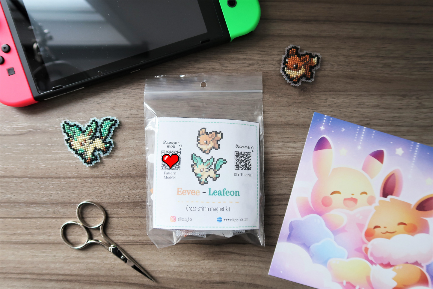 Eevee and Leafeon from Pokemon - Cross stitch magnet kit