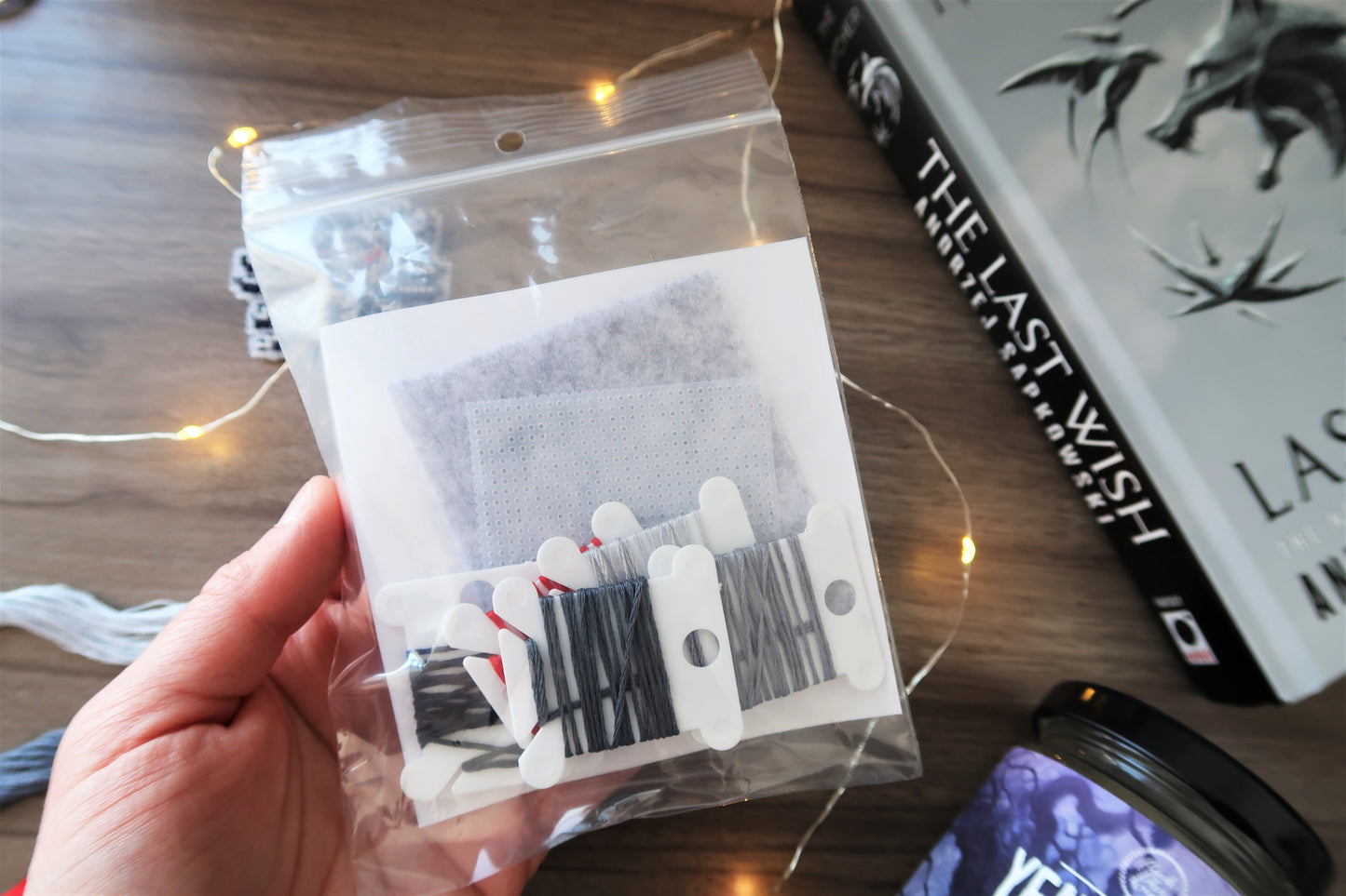 The Witcher 3 medallion - Cross stitch magnet kit