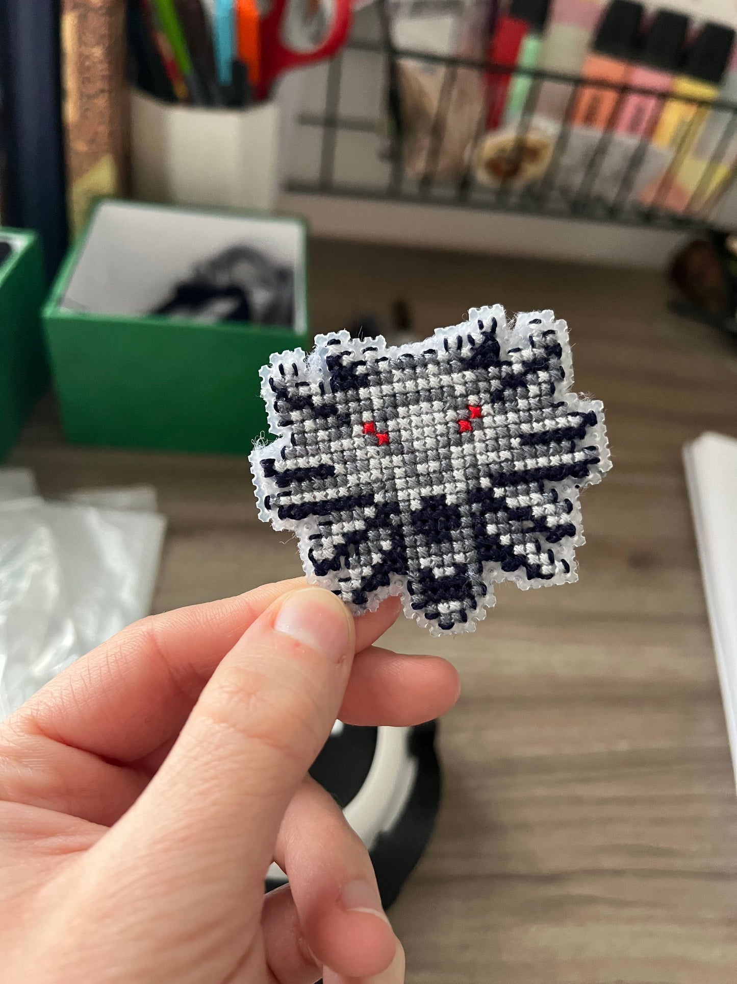 The Witcher 3 medallion - Cross stitch magnet kit