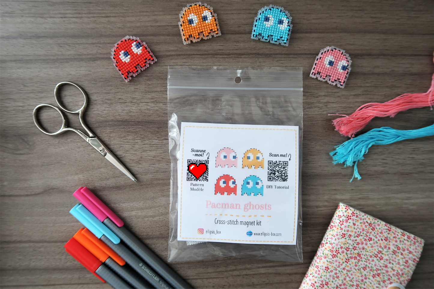 Pacman Ghosts - Cross stitch magnet kit